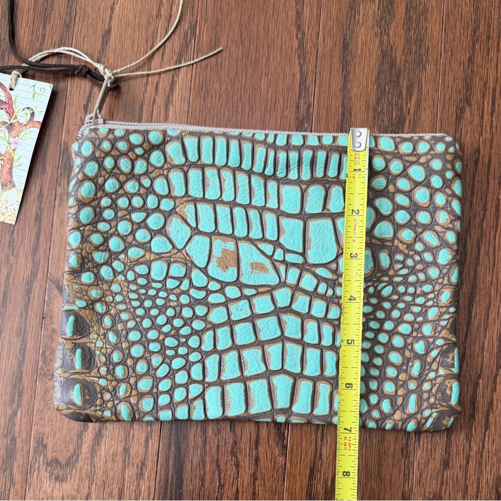 Keep It Gypsy Turquoise and Brown Croc-Embossed Zip Clutch Bag NWT - Picture 6 of 6